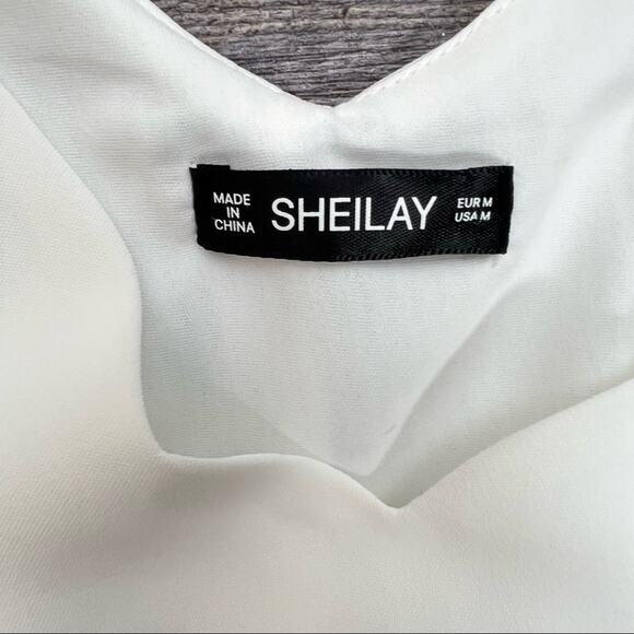 Sheilay White V-neck sleeveless shift dress ties at shoulders size medium M B123 - Picture 2 of 4